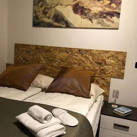 Sole Tra I Gelsi * Tirano