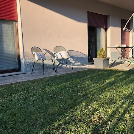 Sole Tra I Gelsi Feriehus *